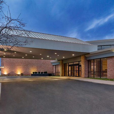 Clarion Hotel Milwaukee Airport Dış mekan fotoğraf