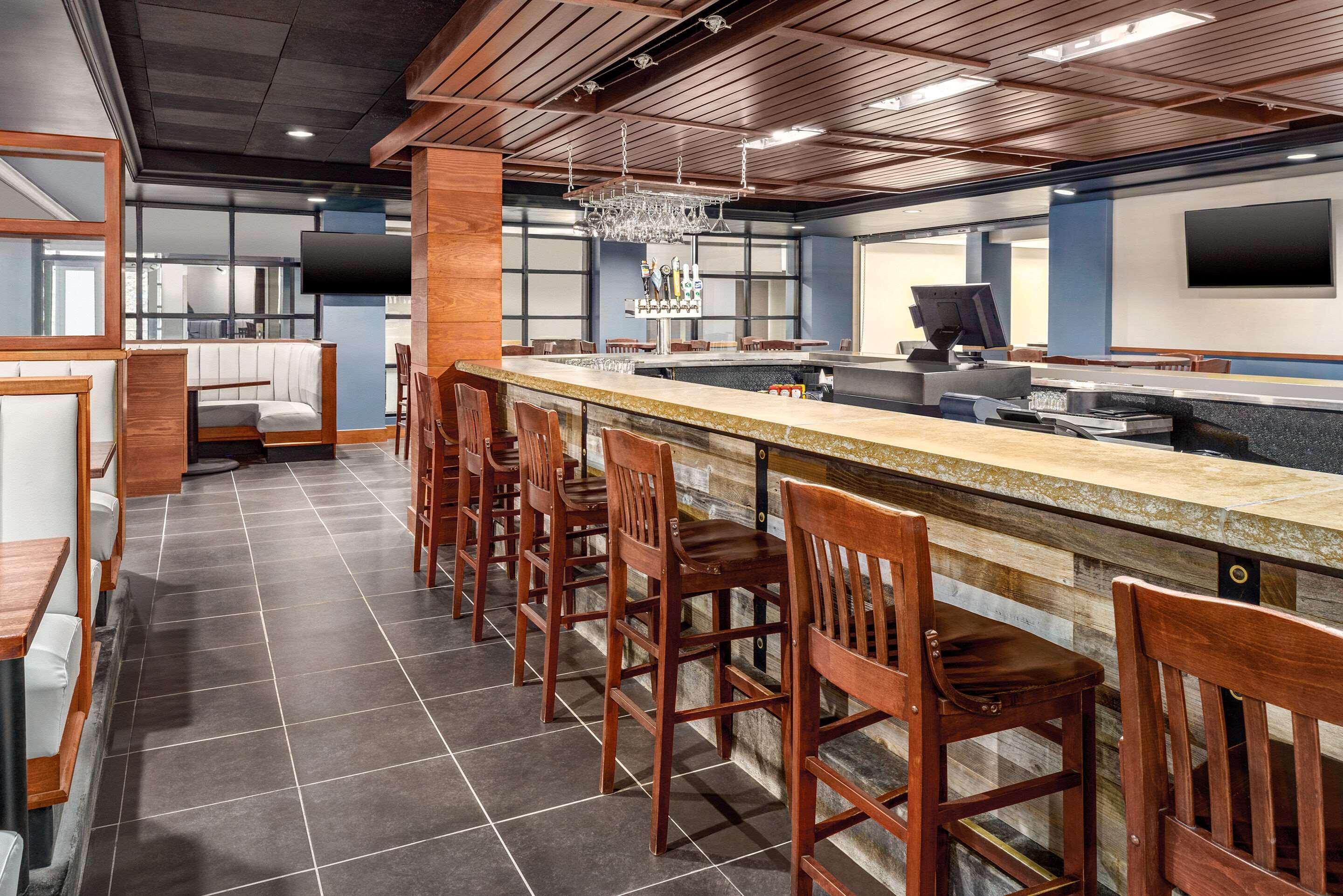 Clarion Hotel Milwaukee Airport Dış mekan fotoğraf