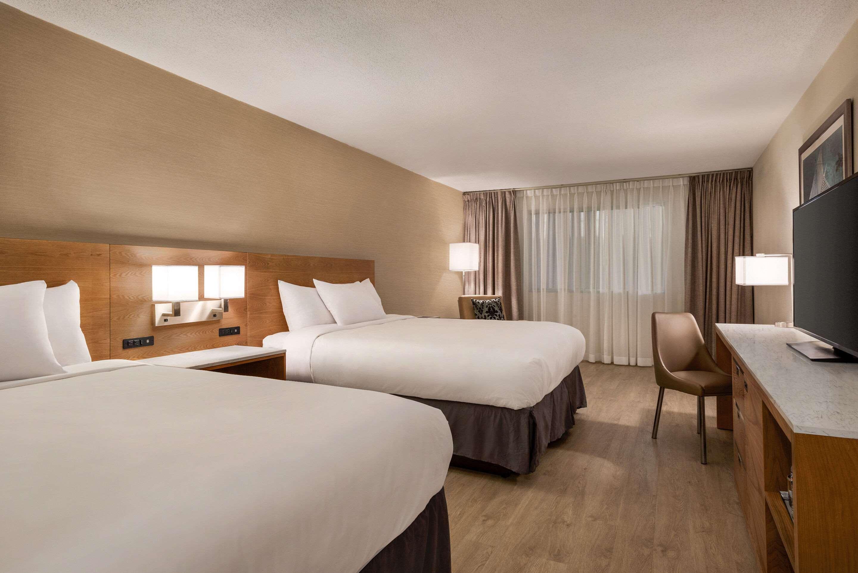 Clarion Hotel Milwaukee Airport Dış mekan fotoğraf