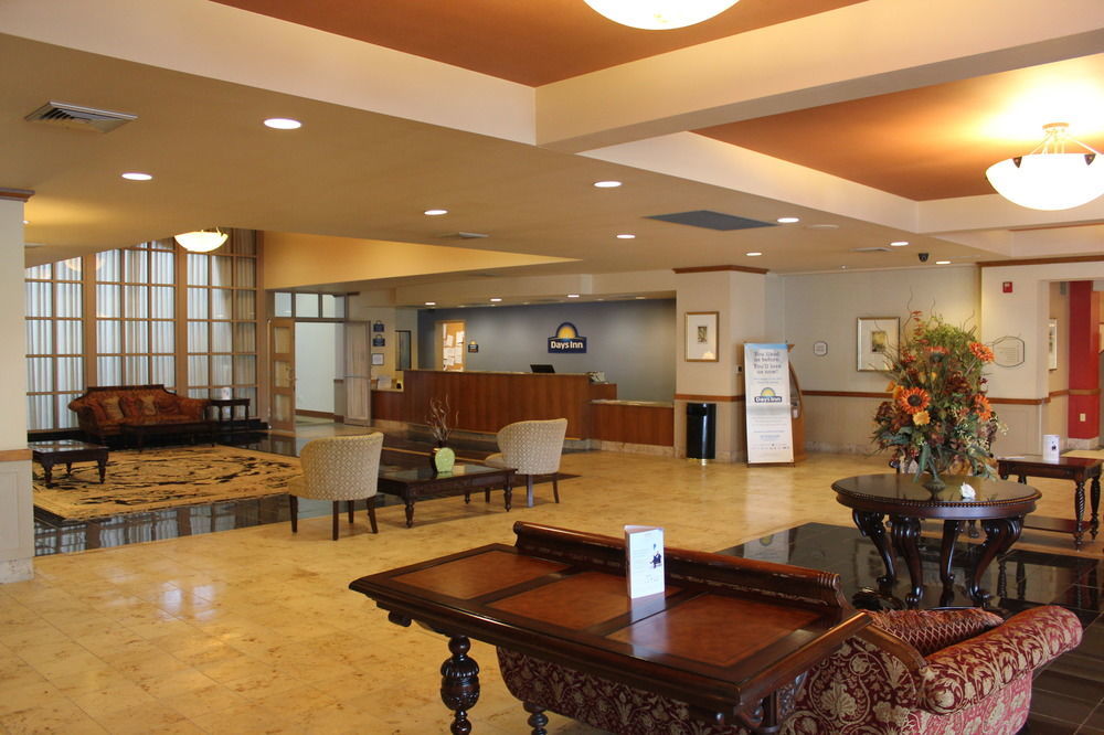 Clarion Hotel Milwaukee Airport Dış mekan fotoğraf